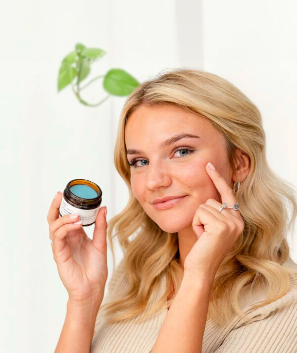 Evolve Blue Tansy Beauty Balm - Image 2