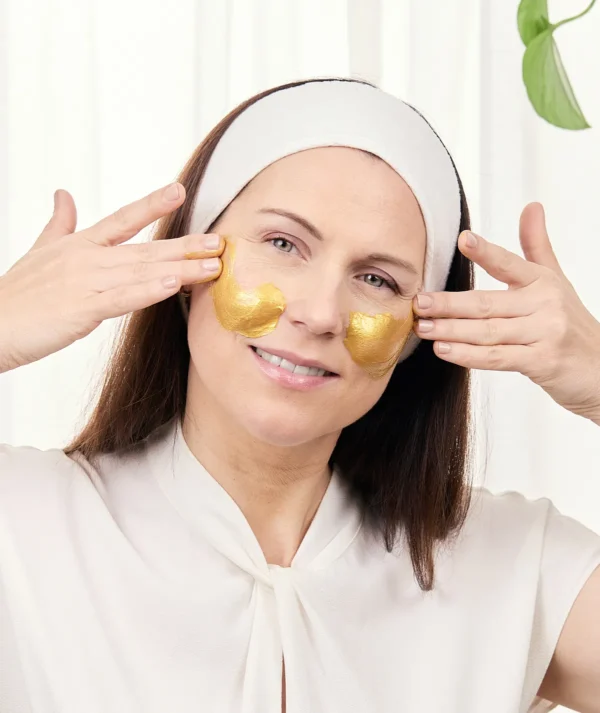 Evolve Bio-Retinol Gold Mask - Image 3