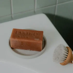 Tobacco and Sandalwood Body Bar