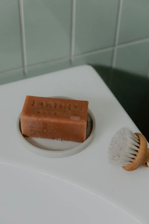 Tobacco and Sandalwood Body Bar